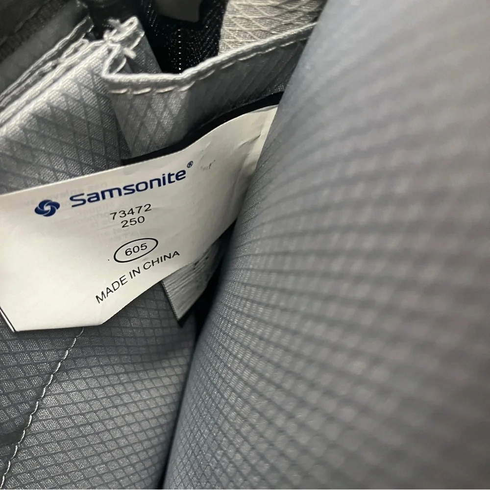 Samsonite Laptop Carry On‎ Bag Luggage